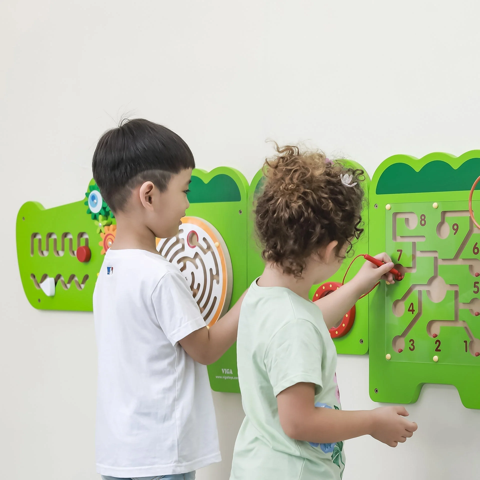 Crocodile Activity Wall Panels - Image 2