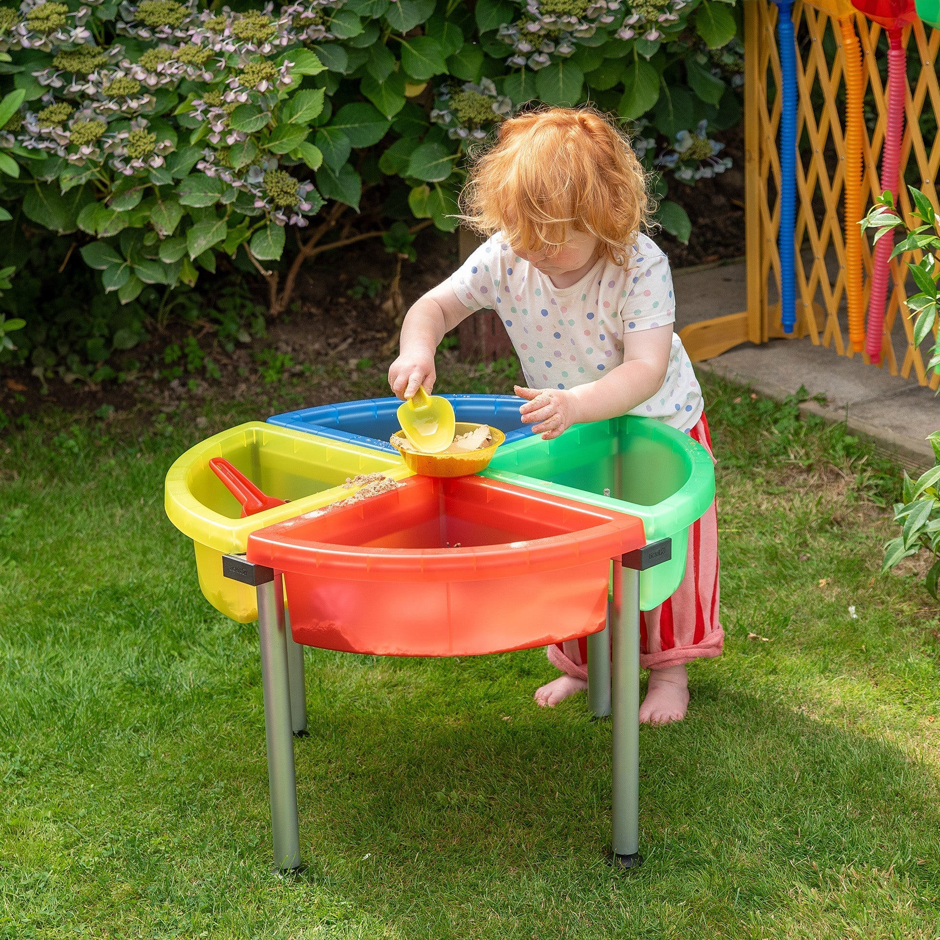 Discovery Colour Quadrant Trays & Stand - Image 4