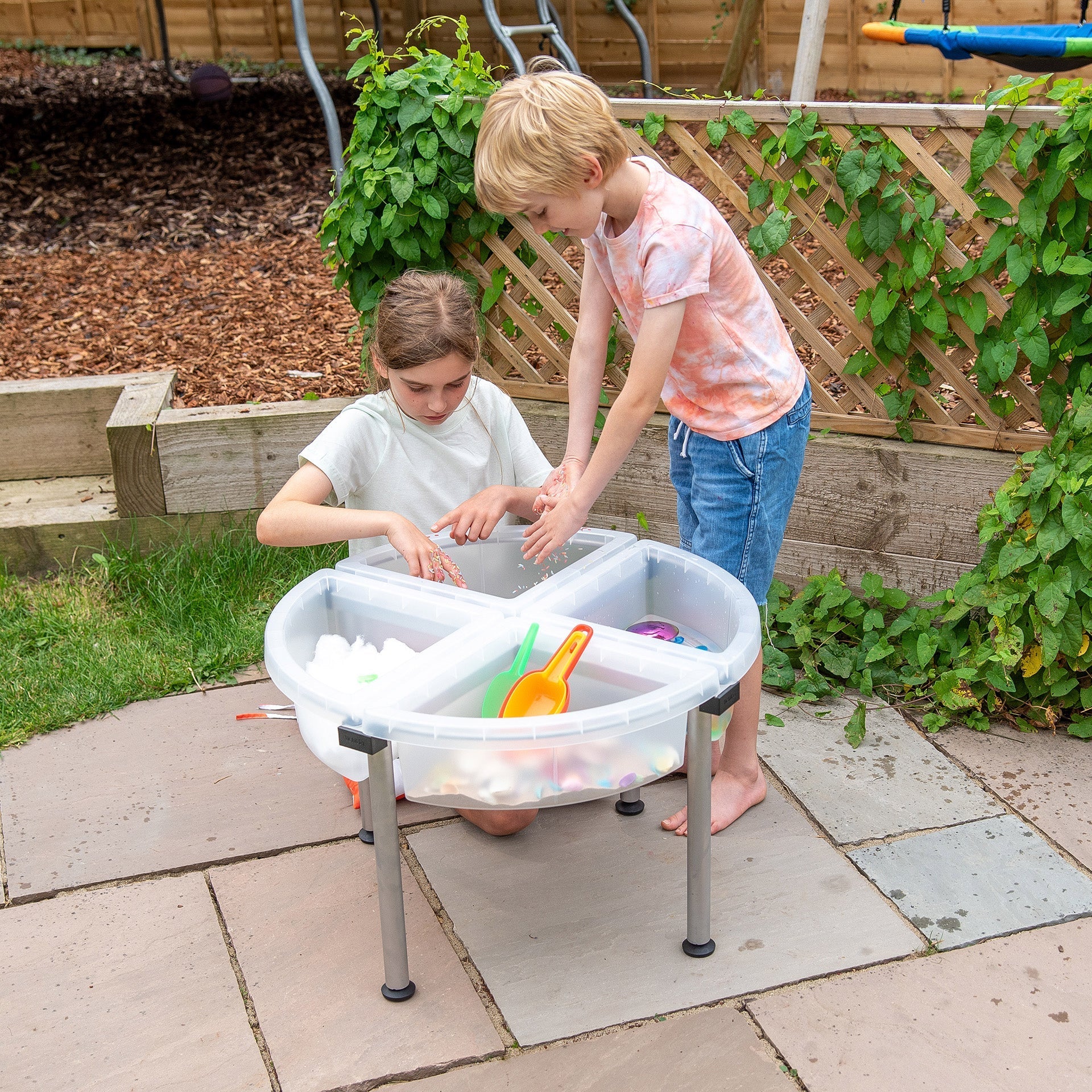 Discovery Quadrant Trays & Stand - Image 4
