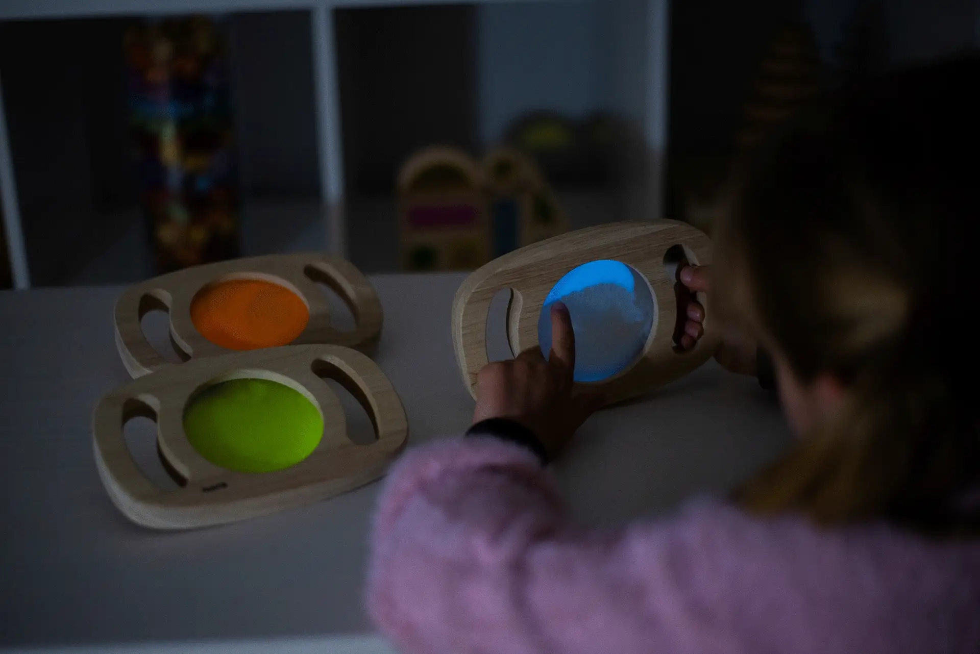 Easy Hold Glow Panels - Image 17