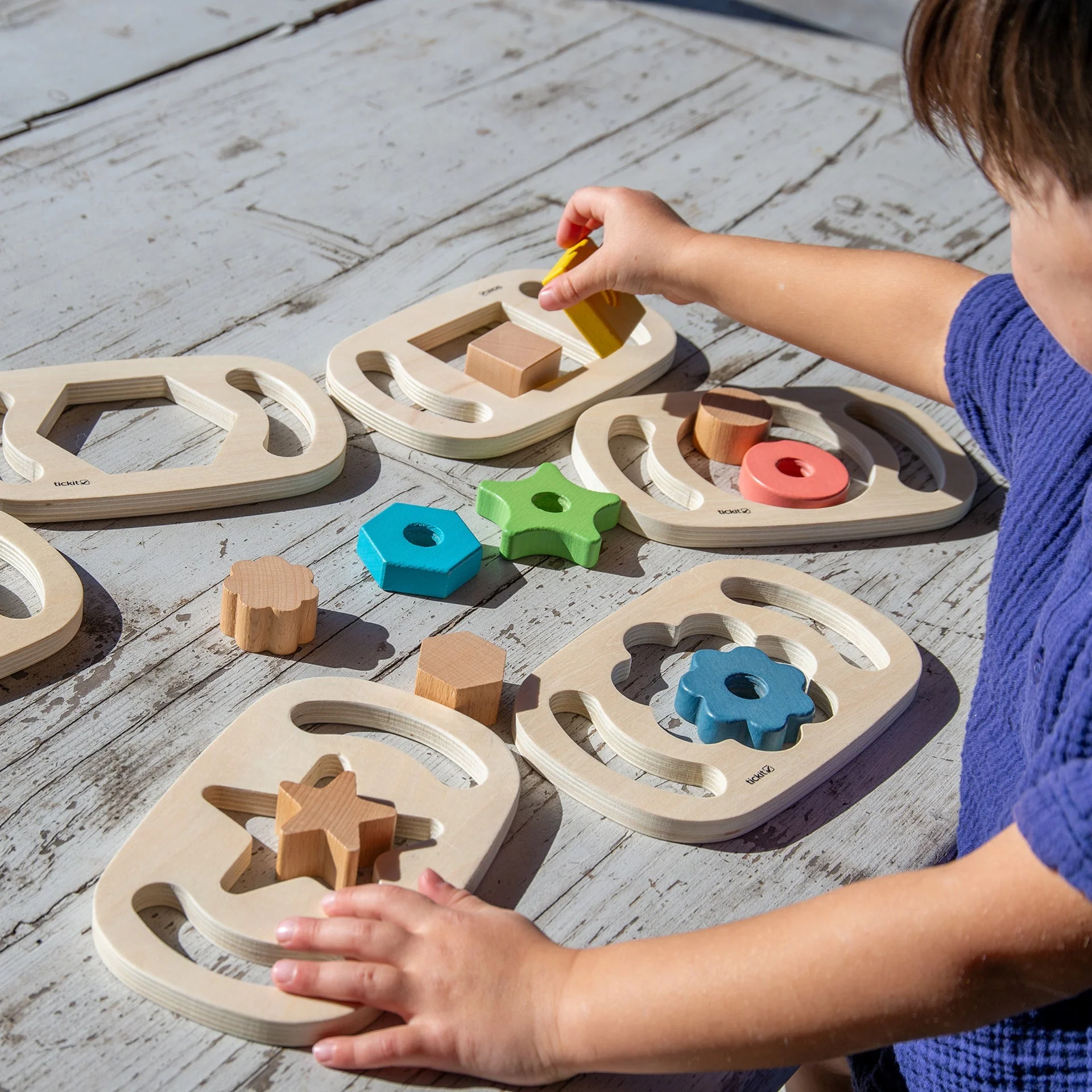 Easy Hold Shape Viewer Panels - Image 9