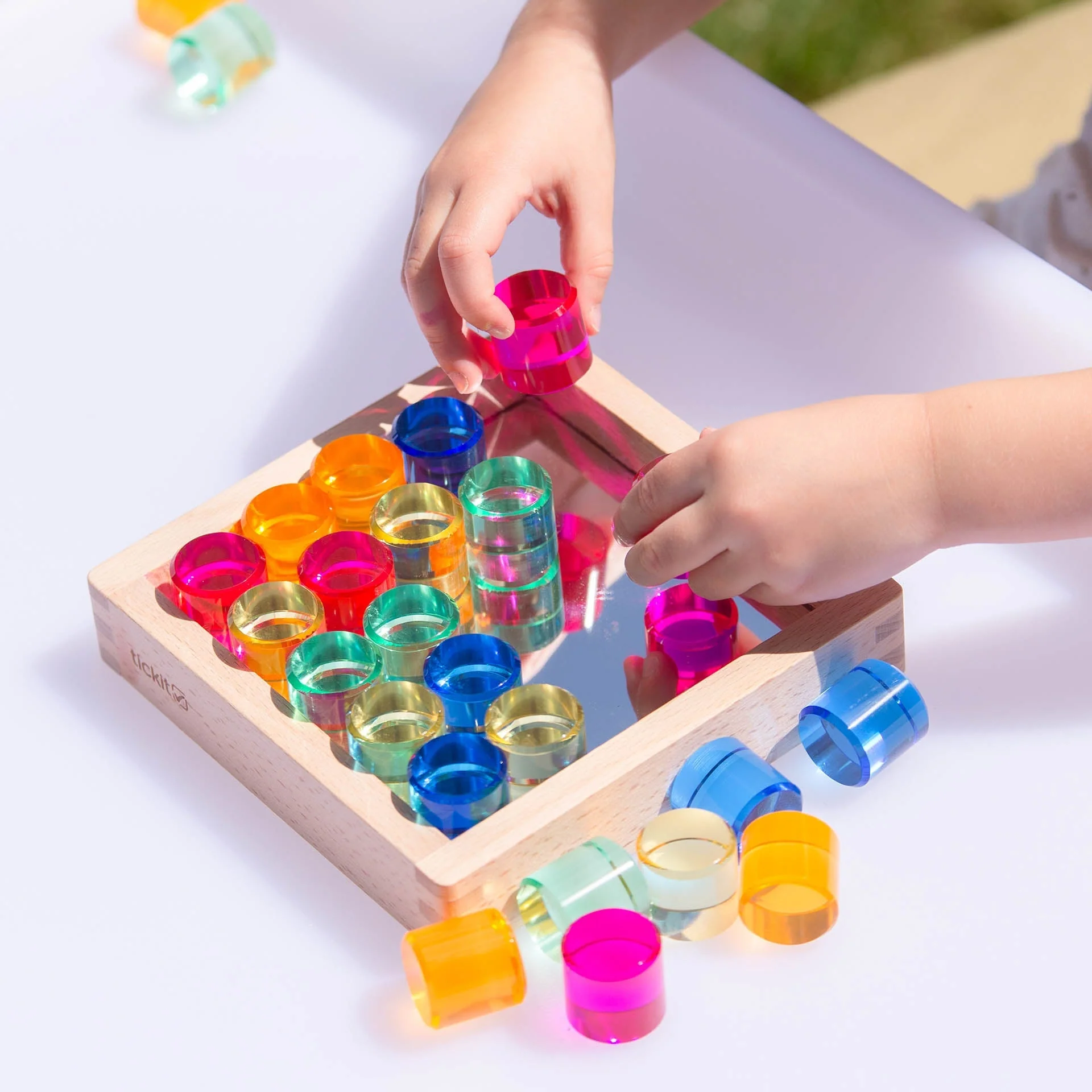 Gem Circle Mirror Tray - Image 2