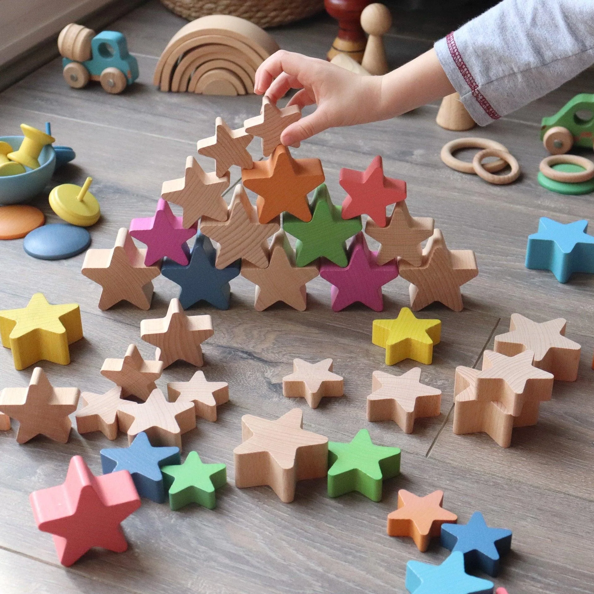 Natural Wooden Stars - Image 2