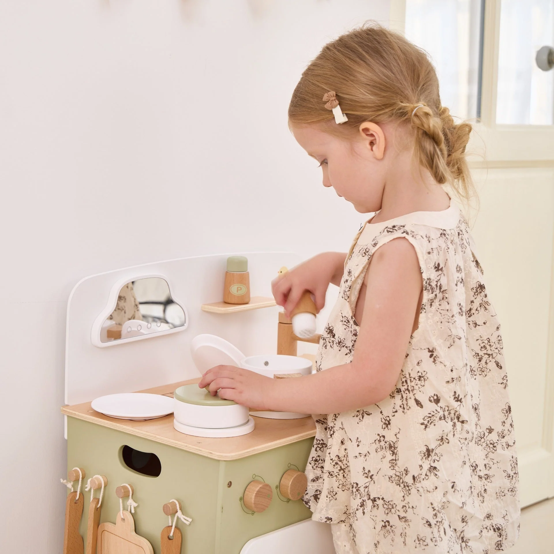 Play Kitchen Set - Image 6