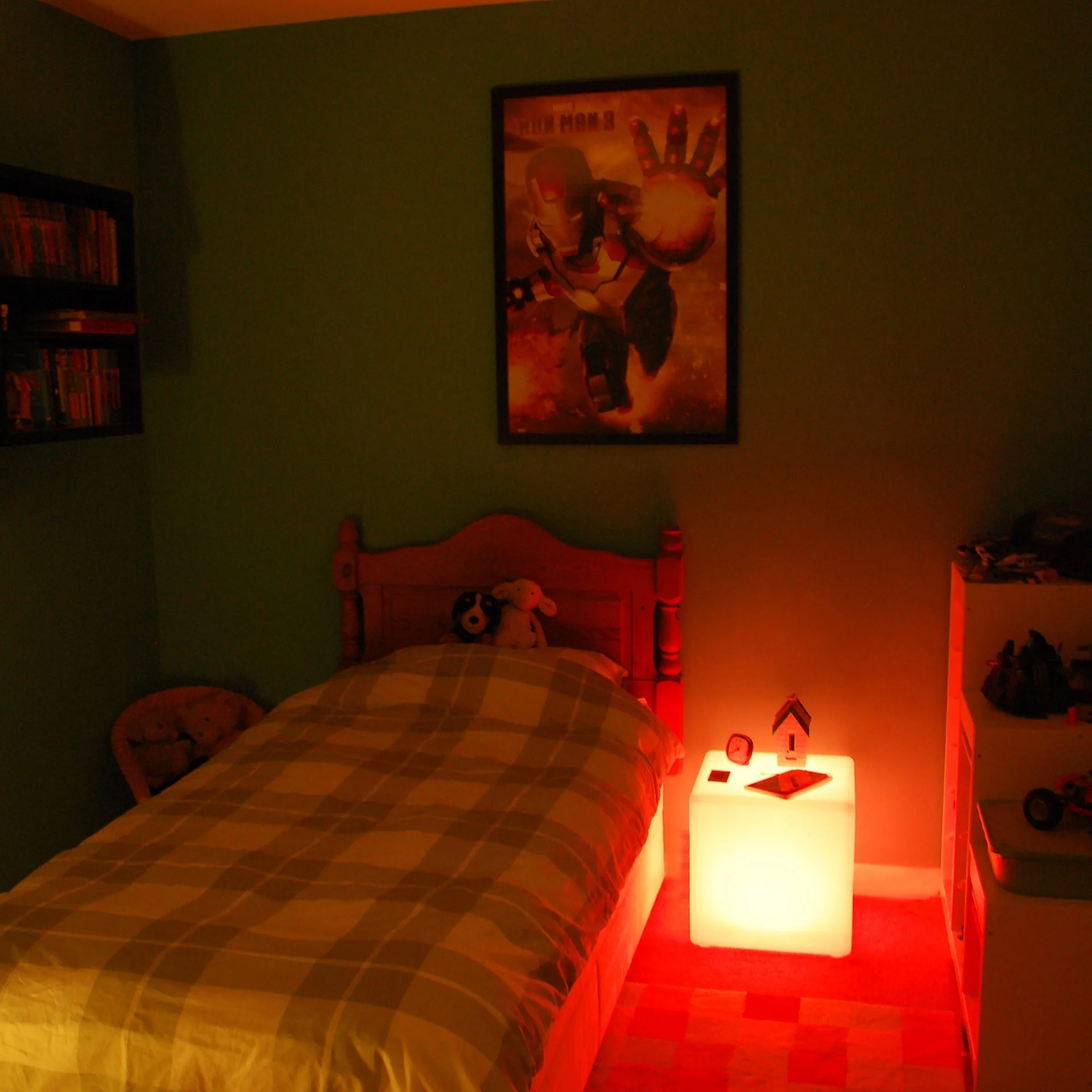 Sensory Glow Cubes - Image 5