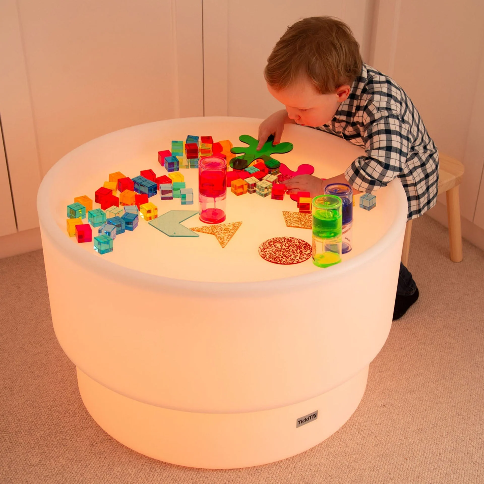 Discovery Glow Table - Image 20