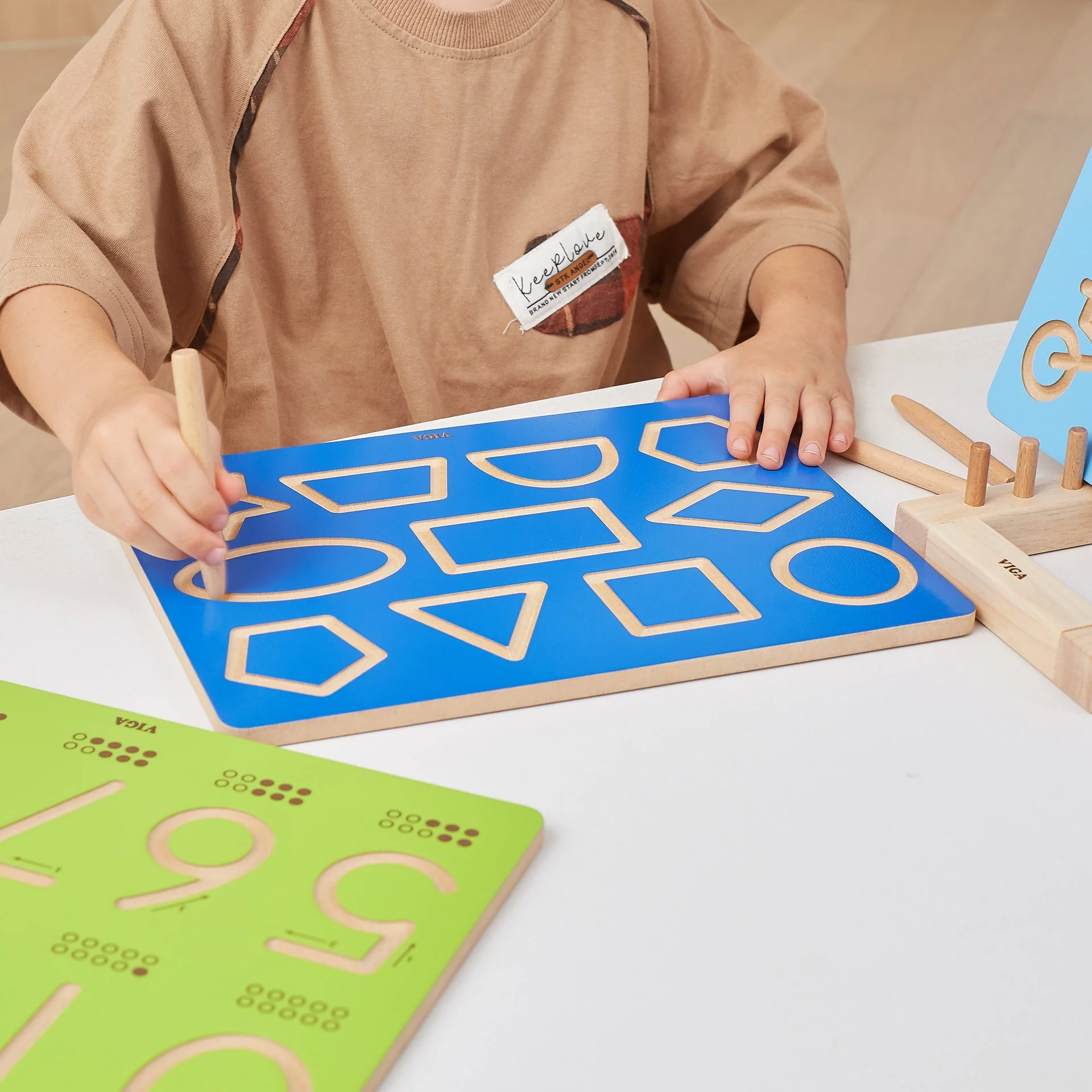 Shapes Tracing Board - Image 2