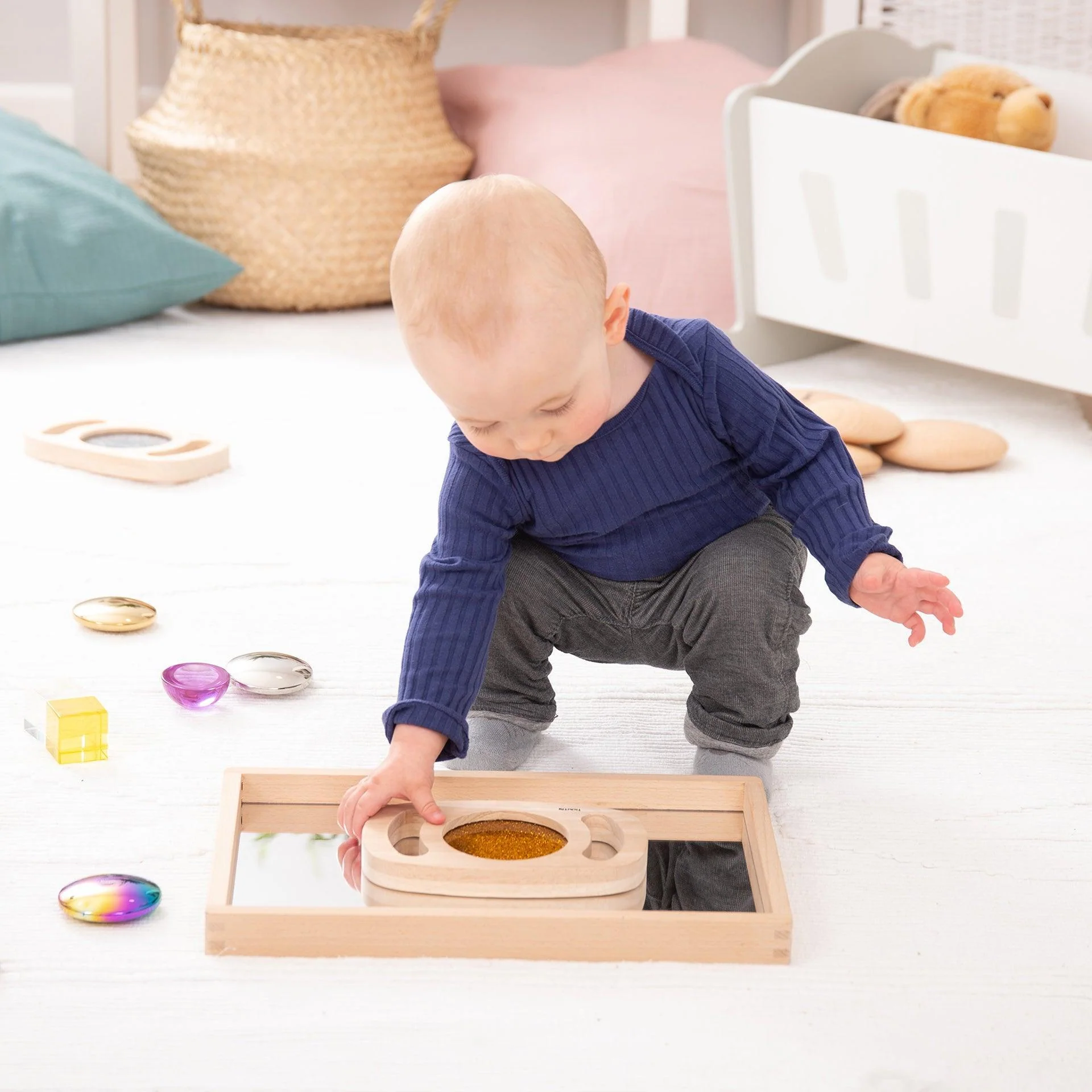 Small Wooden Mirror Tray - Image 8