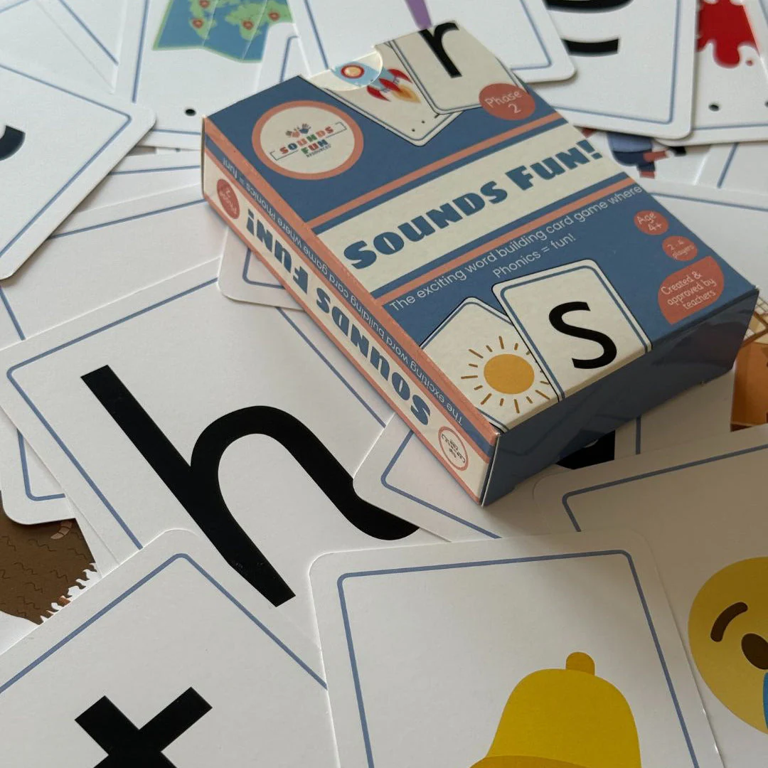 Sounds Fun! Phonics Card Game - Image 2