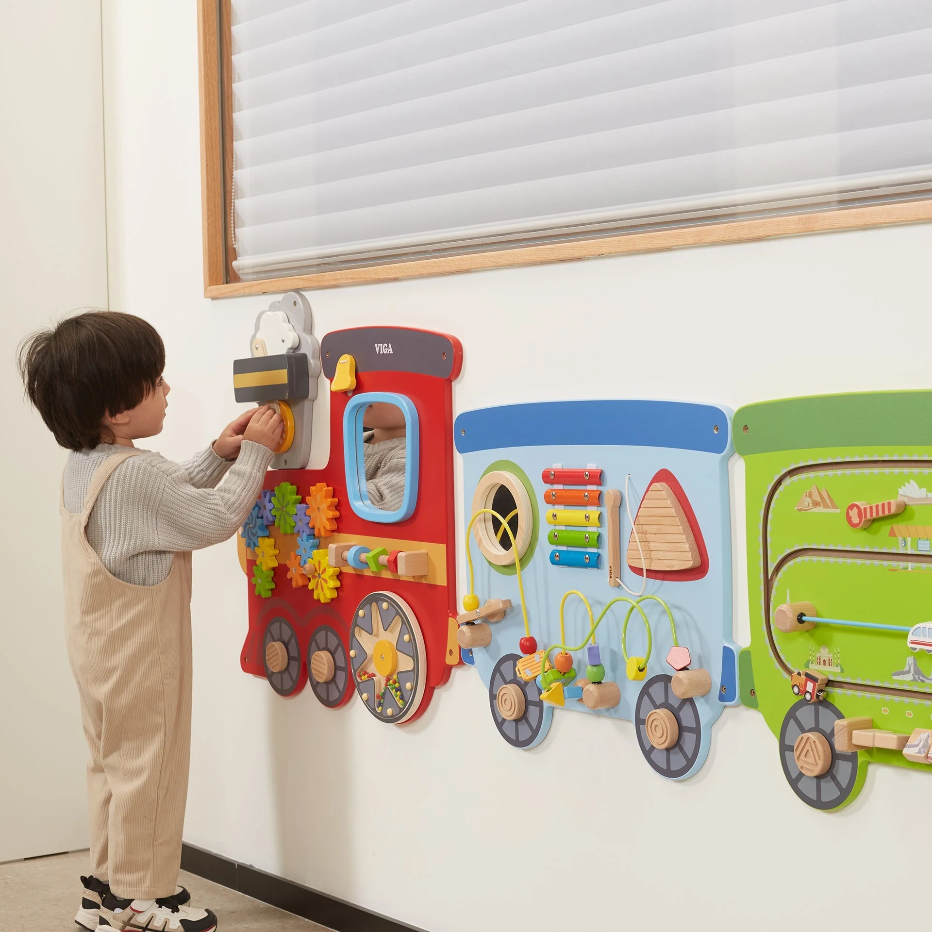 Train Wall Panel - Image 4
