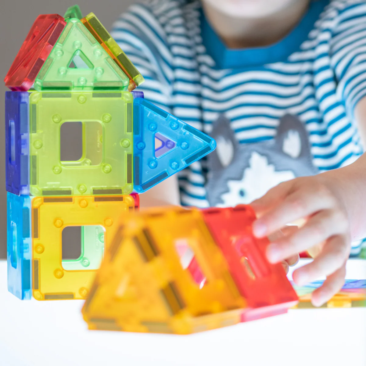Translucent Polydron KinderMag Class Set - Image 4