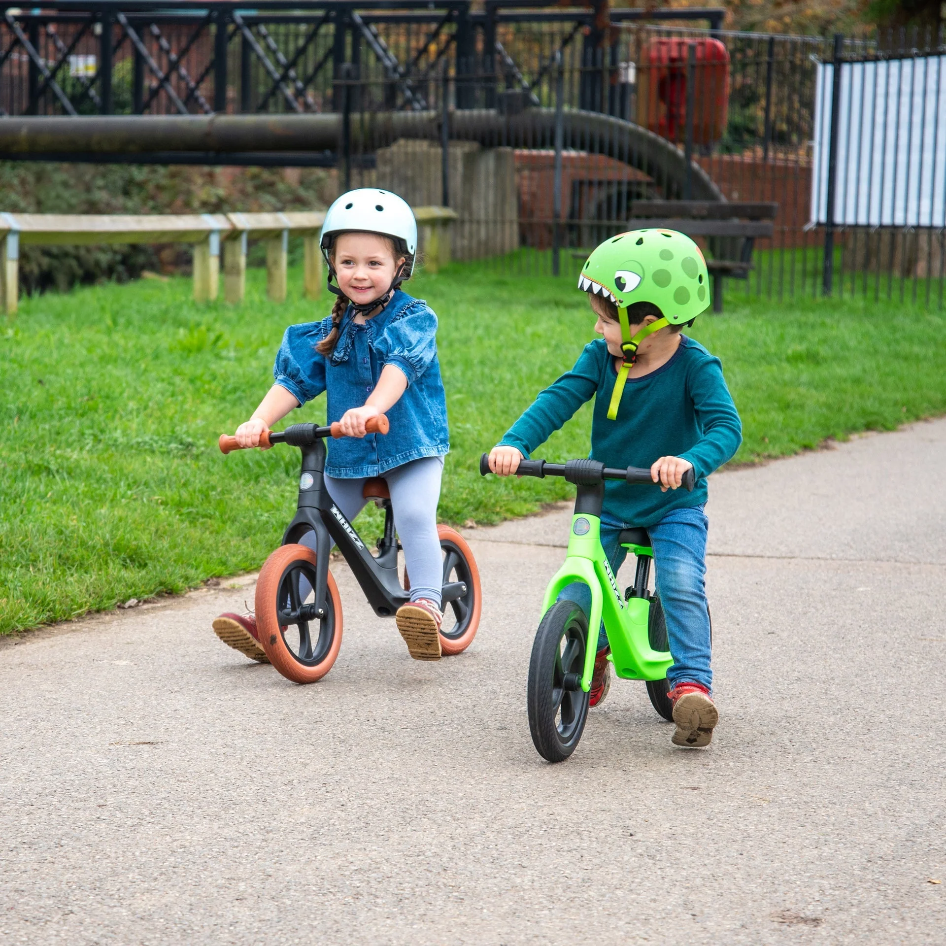 Whizz Balance Bike - Black - Image 10