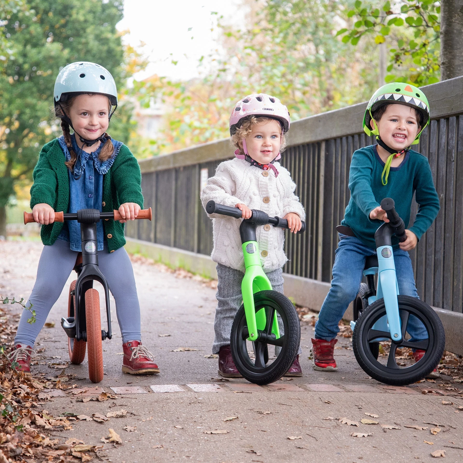 Whizz Balance Bike - Black - Image 12
