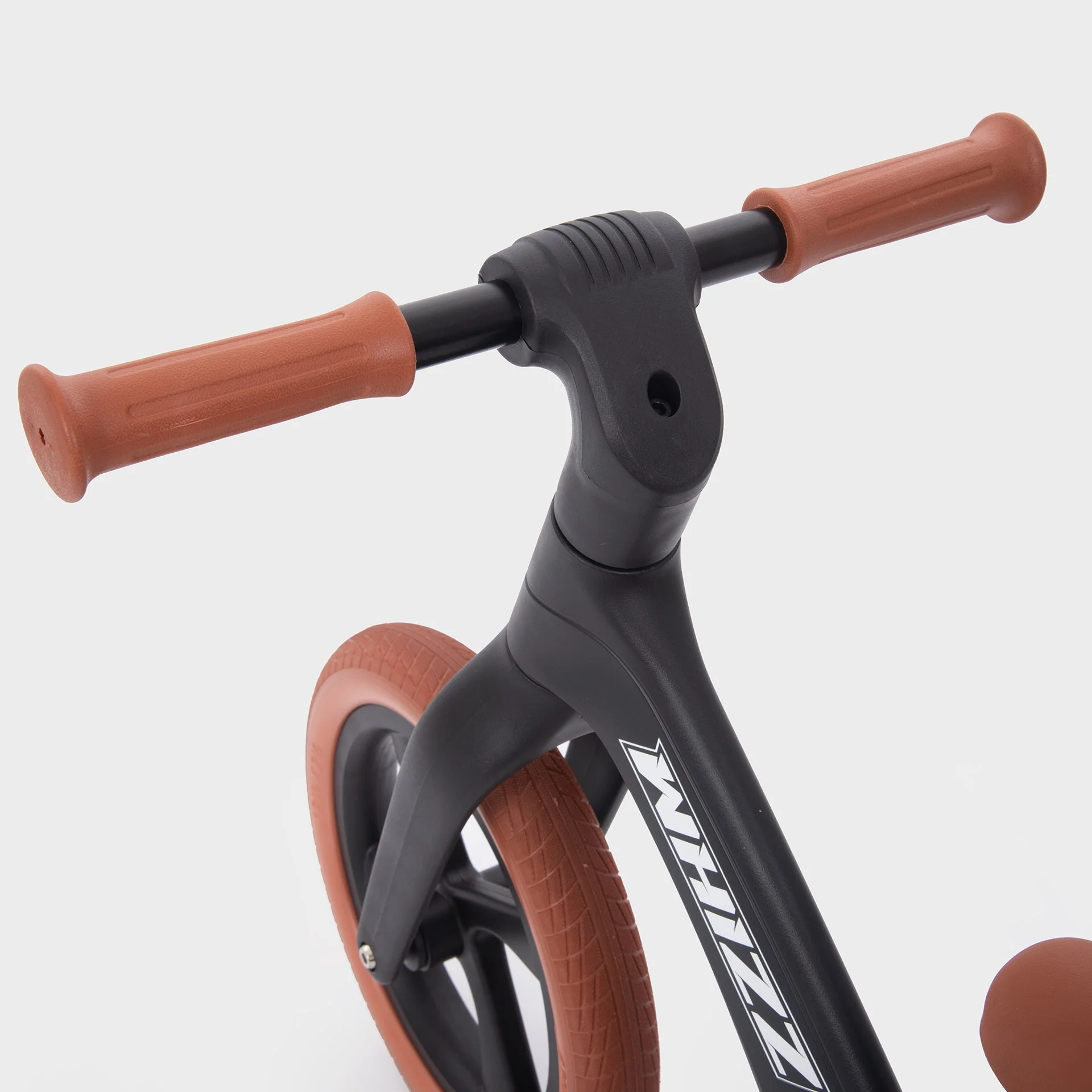 Whizz Balance Bike - Black - Image 13