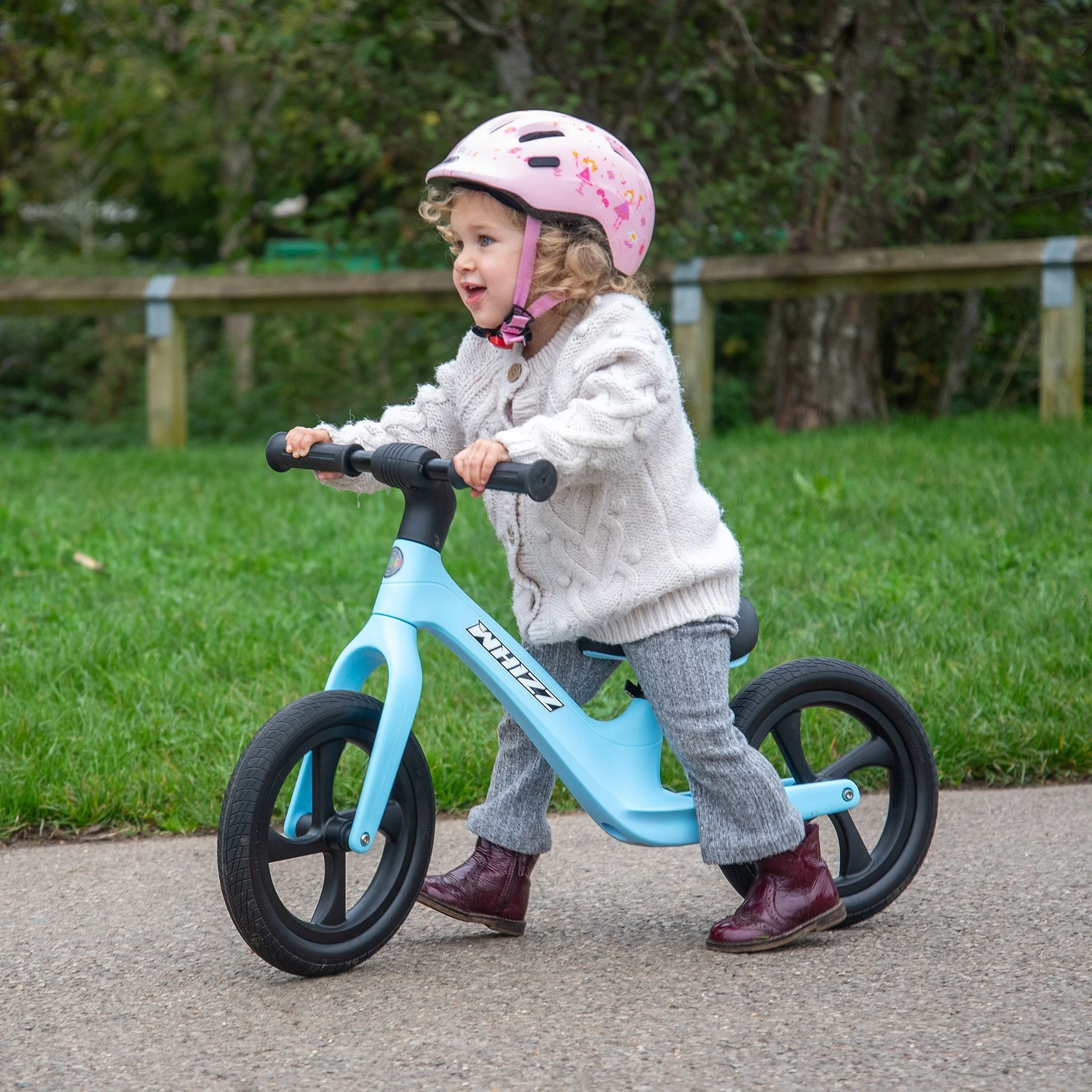 Whizz Balance Bike - Blue - Image 8