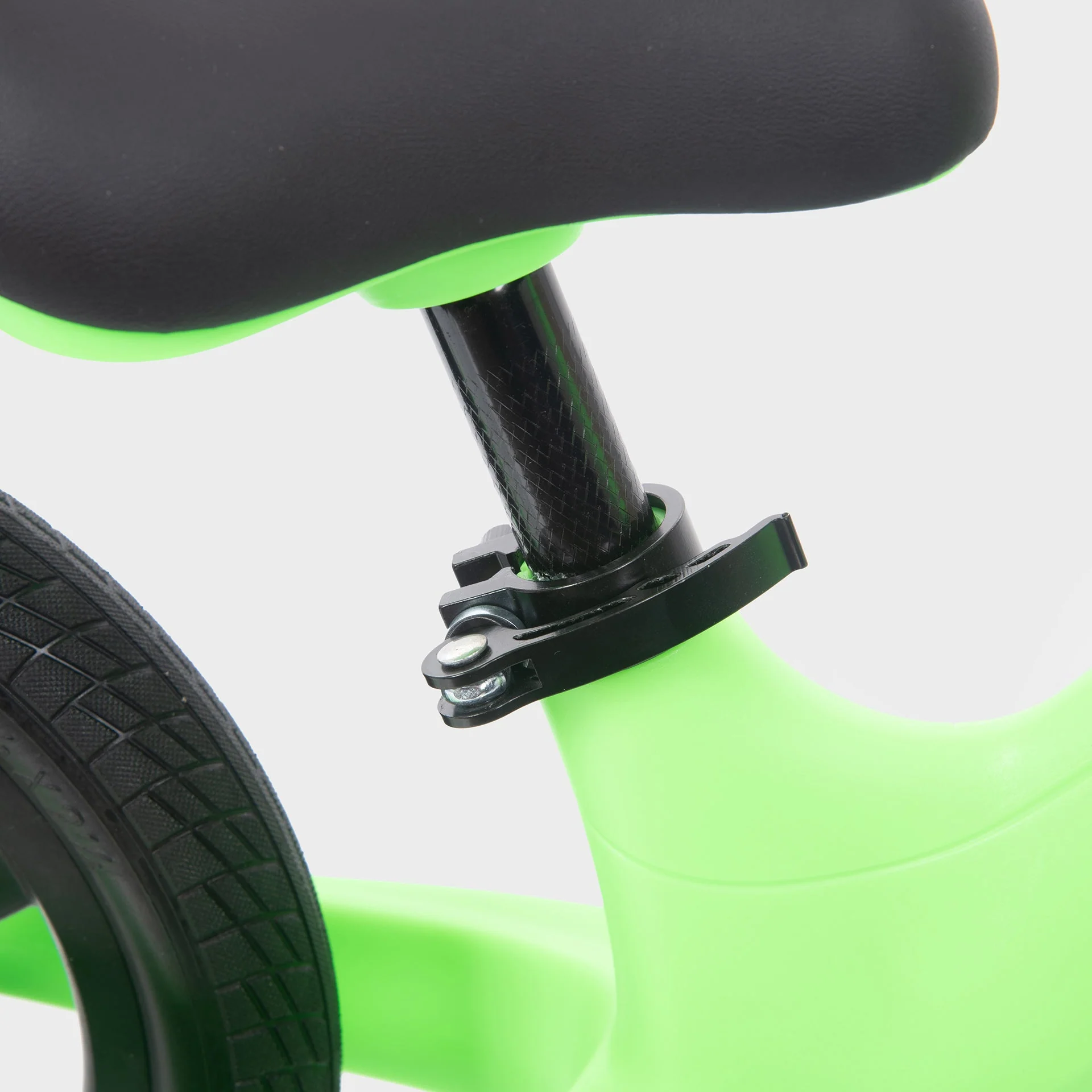 Whizz Balance Bike - Green - Image 11