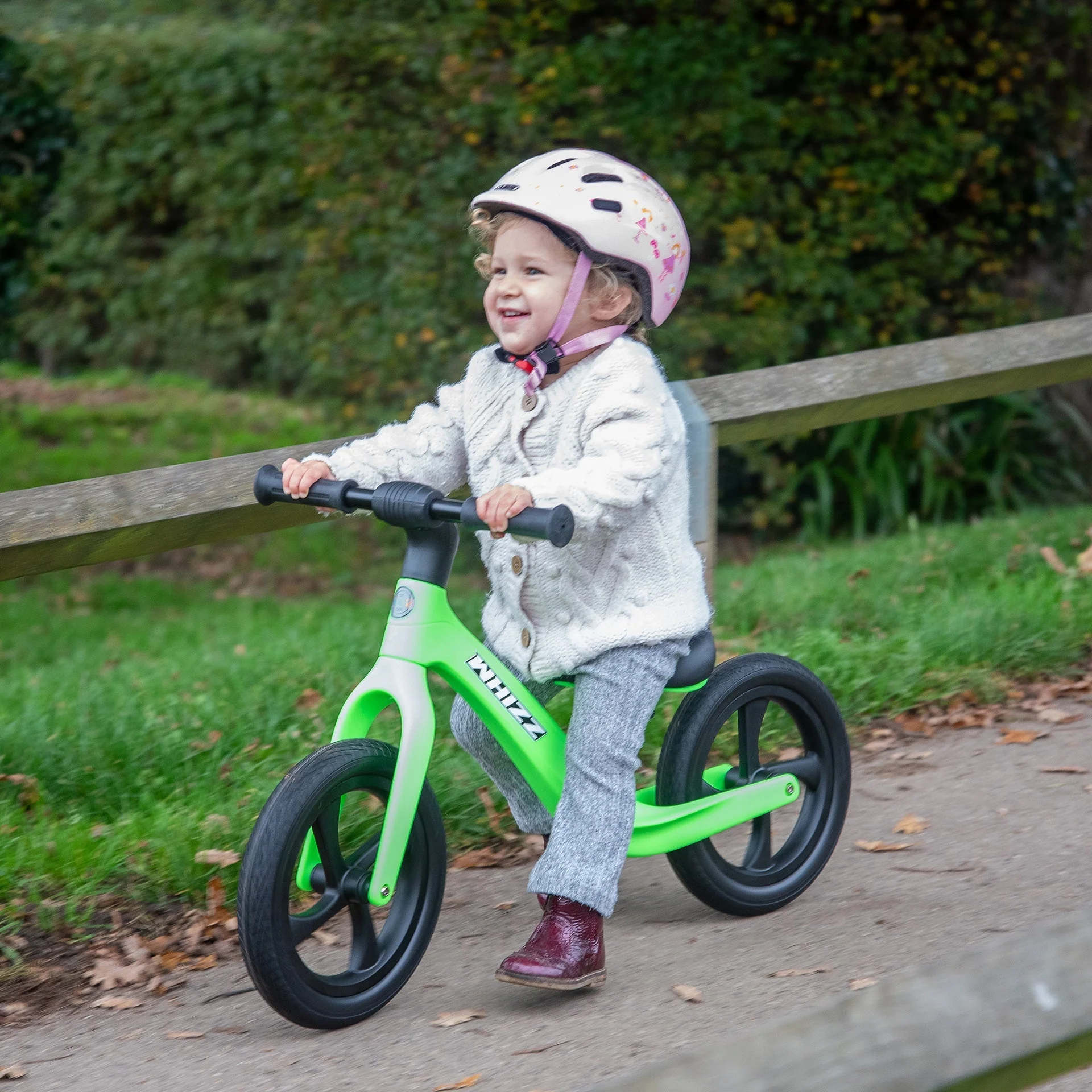 Whizz Balance Bike - Green - Image 9