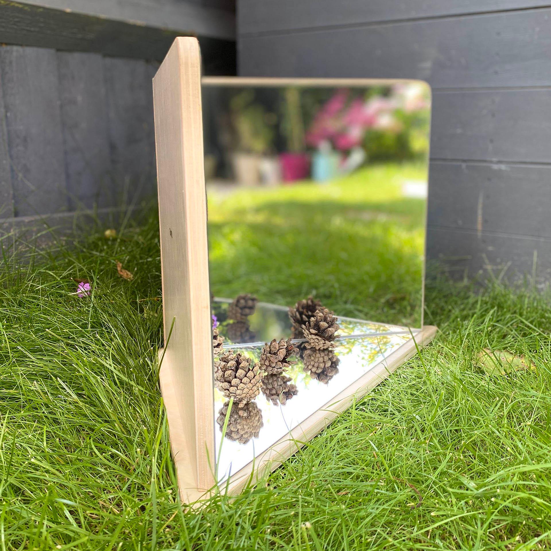 Wooden 4-Way Mirror - Image 4