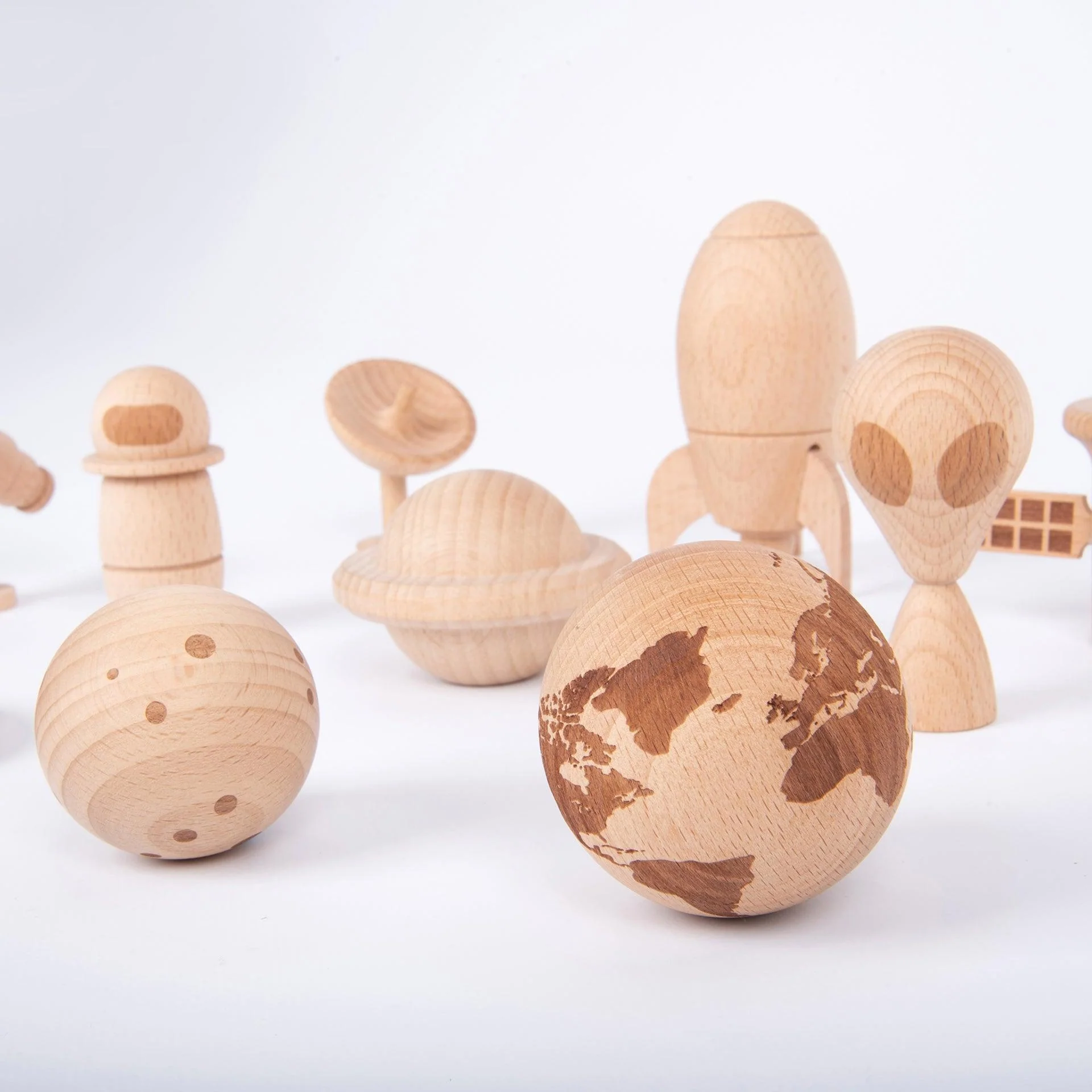Wooden Space Adventure - Image 12